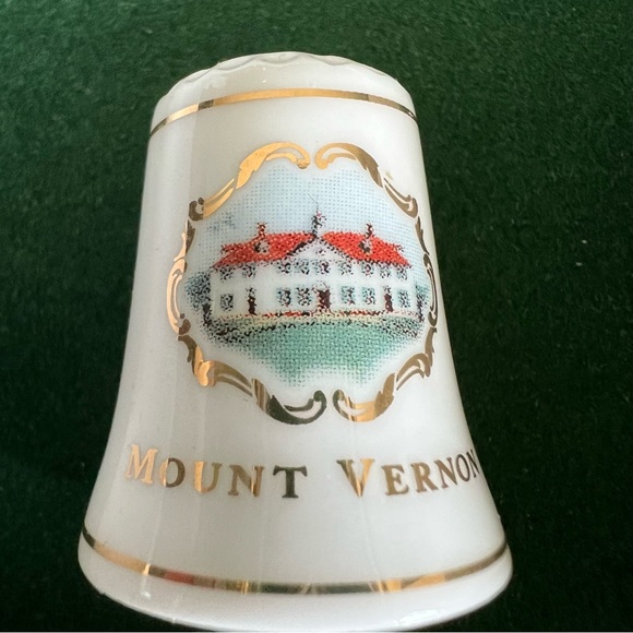 24k gold porcelain thimble George Washington’s Mount Vernon - Picture 2 of 4